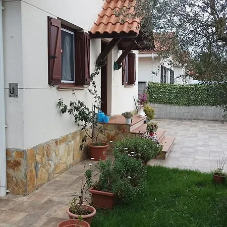 Casa Acogedora Y Equipada Con Jardin *