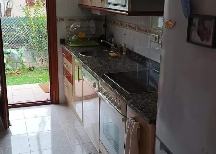 Casa Acogedora Y Equipada Con Jardin *